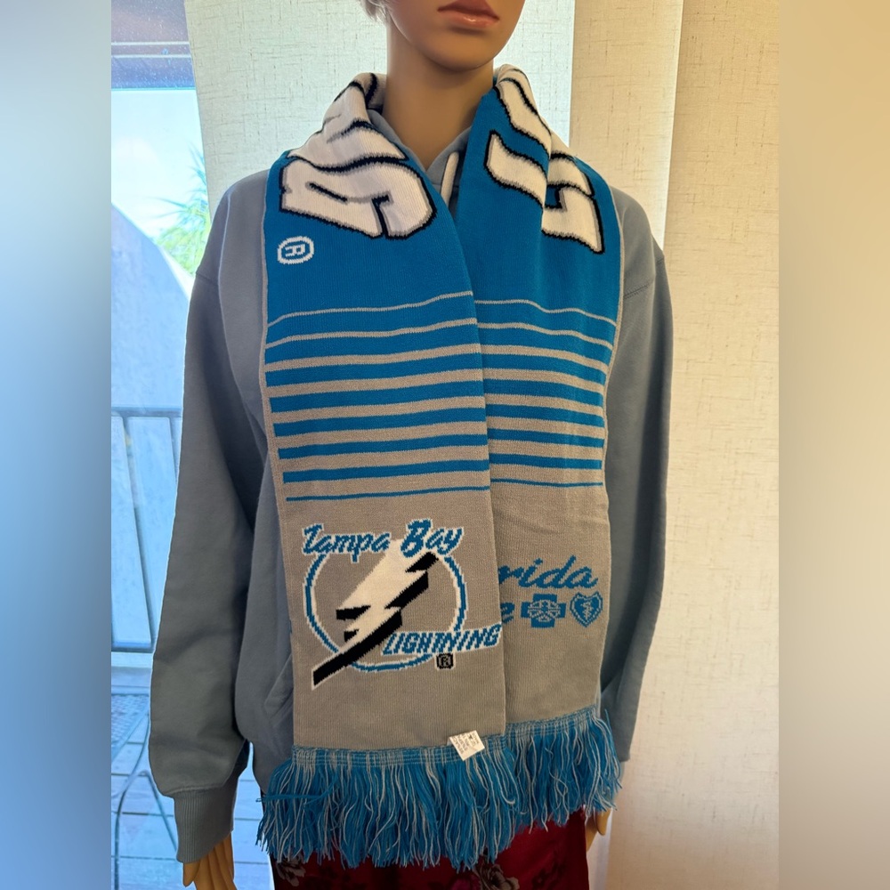 NHL Tampa Bay Lightning 58-60”L x 7”W (Promotional) Scarf.